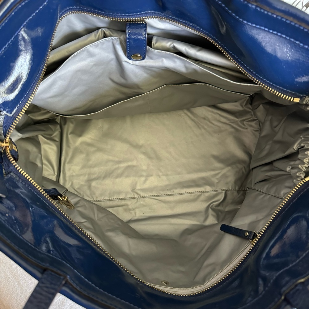 Kate Spade Veranda Place Patent Blossom Baby Diaper Bag Tote French Navy - Picture 6 of 10